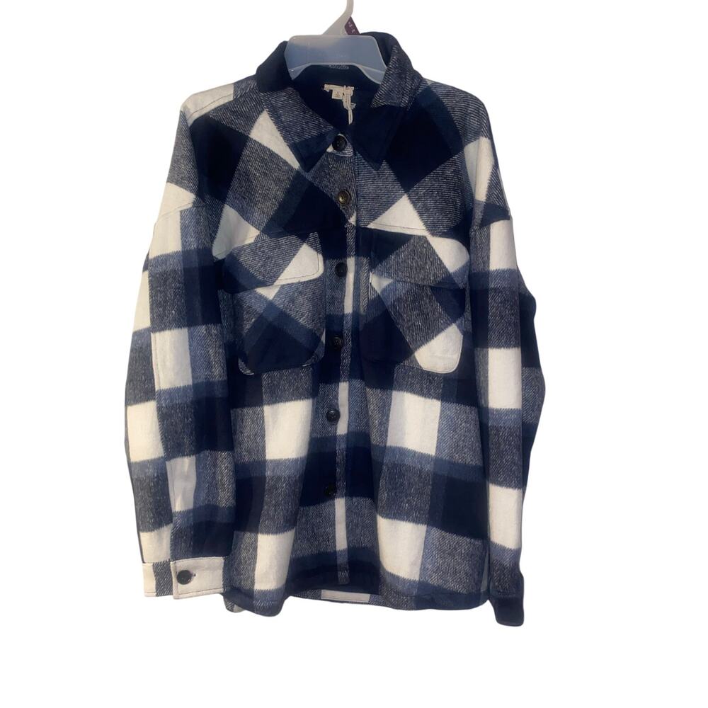 Women’s Hem & Thread - Plaid Button Down Shacket. NWT